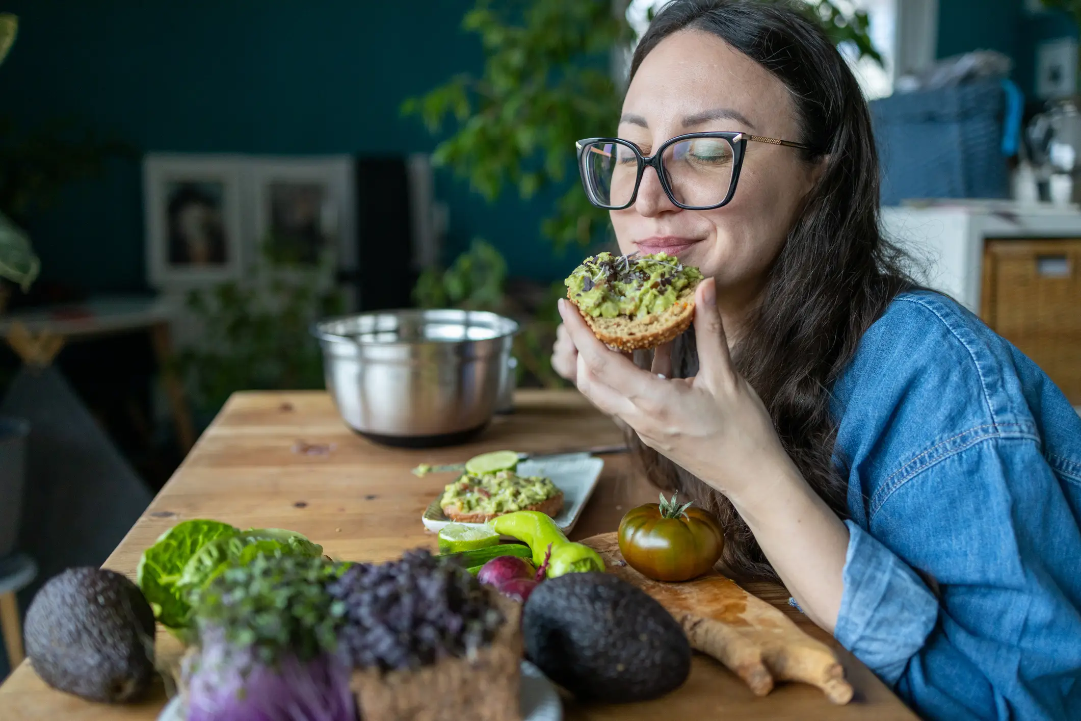 A plant-based diet could result in a change in the way your body reacts to GLP-1 drugs (Kate Wieser/Getty Images)