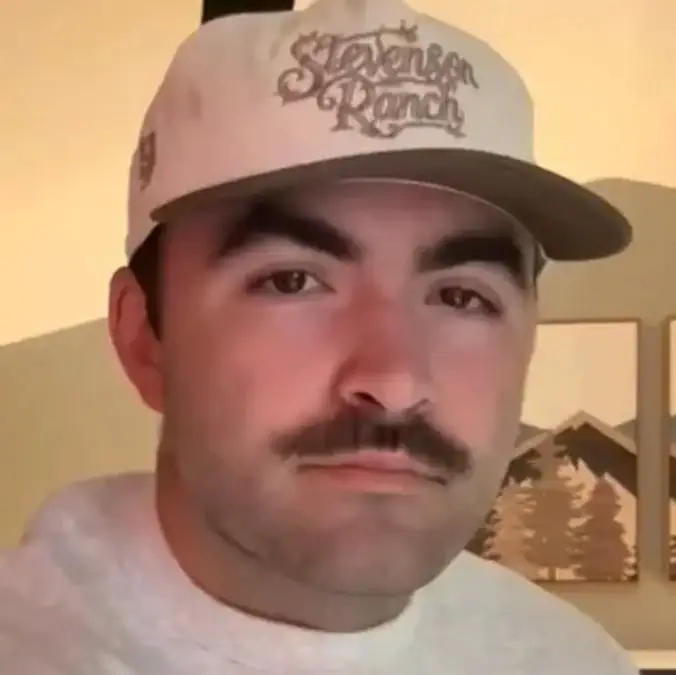  Instagram/Brett Dadig