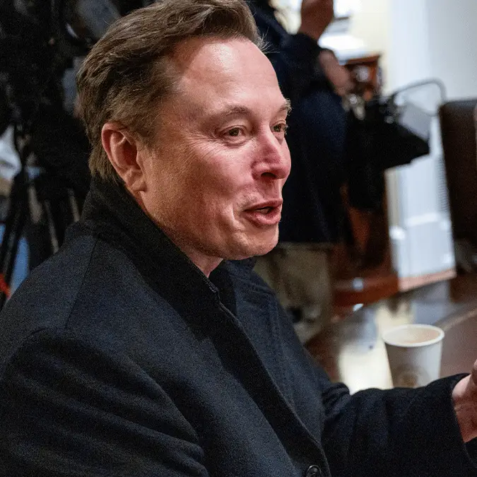 Photo reveals Elon Musk's 'top secret' notepad in cabinet meeting with Donald Trump