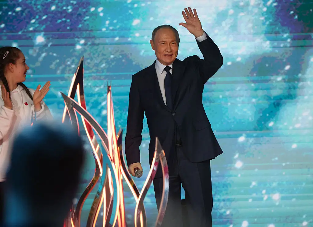 Putin is again piling praise on Elon Musk (Contributor / Contributor / Getty)