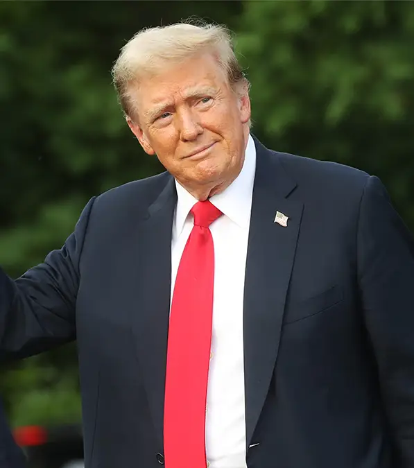 Spencer Platt / Staff / MASTER / Getty