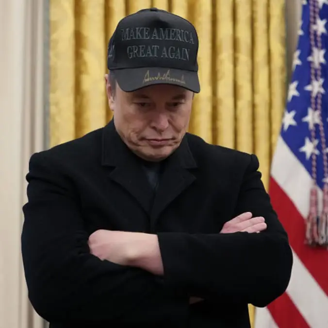 Trump announces he's buying 'brand-new Tesla' following billionaire's $29,000,000,000 loss