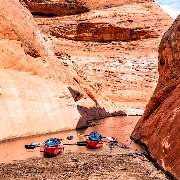 This iPhone 14 feature saved three students from freezing to death in a Utah canyon