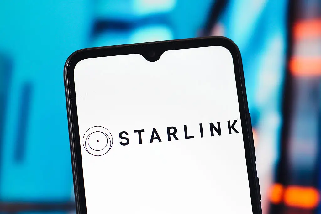 Starlink Mobile set to become major US phone carrier (Thomas Fuller/SOPA Images/LightRocket via Getty Images)