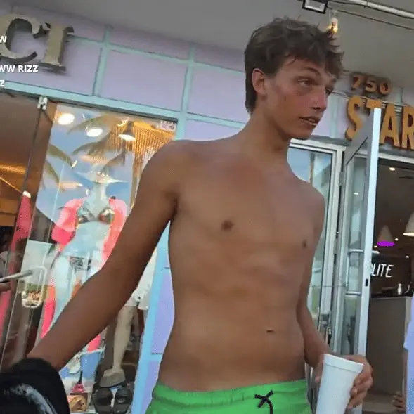 Missing teen spotted on random Twitch stream 1,200 miles from home seven weeks after disappearance