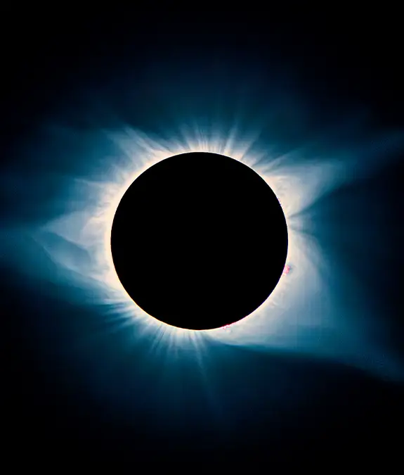 Sky Noir Photography by Bill Dickinson/Getty