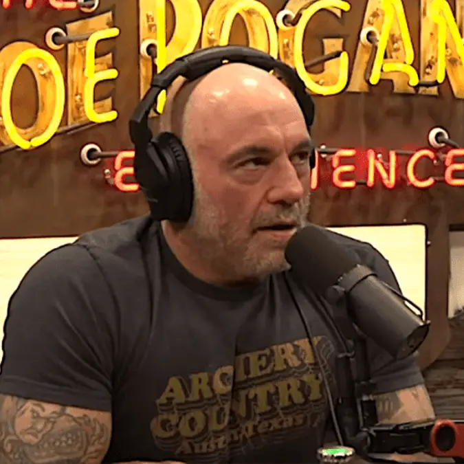Joe Rogan issues 'unhinged' review of Tesla Full Self-Driving and he doesn't hold back