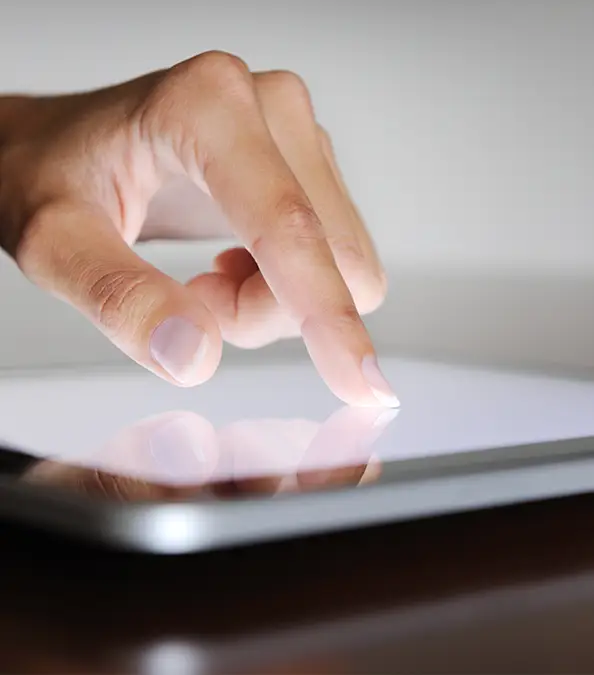 PrintListener can record the sound your finger makes when you swipe your smartphone / 4FR/Getty Images