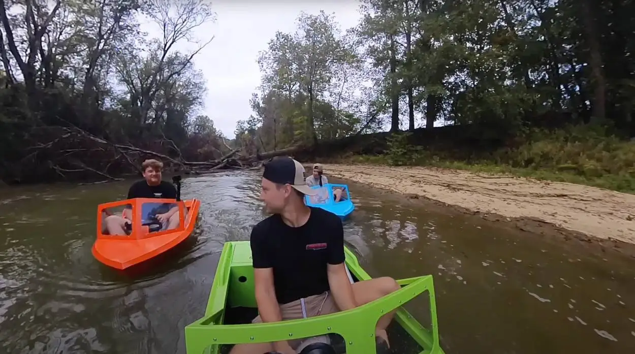 The boys were surprised about how nippy the jet boats were (YouTube / Goonzsquad)