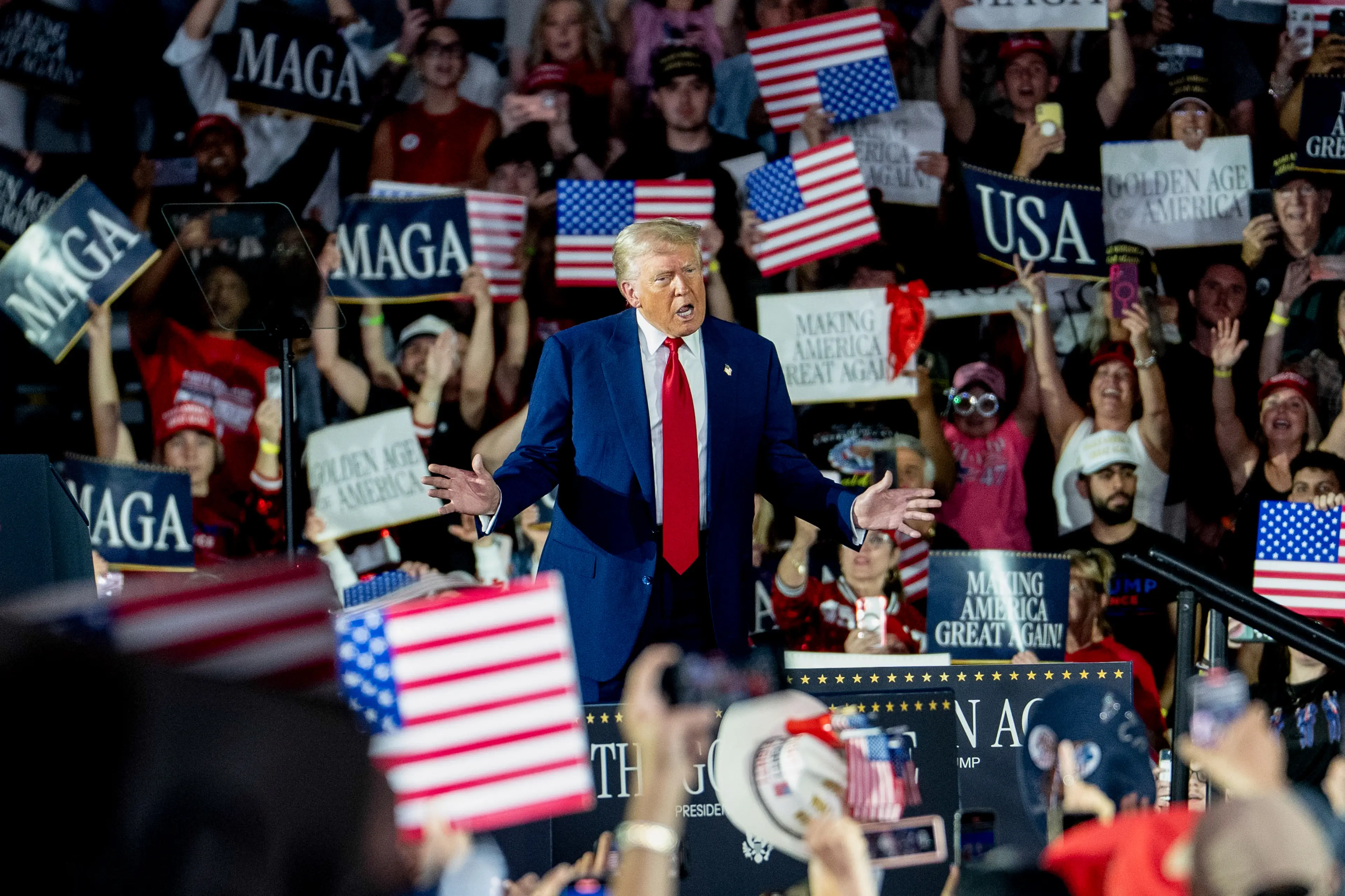 Trump's new tariffs will impact the automotive industry (Sarah Rice/Bloomberg via Getty Images)