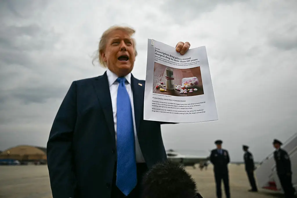 The Trump administration thanks the POTUS for bringing down prices (KENT NISHIMURA / Contributor / Getty)