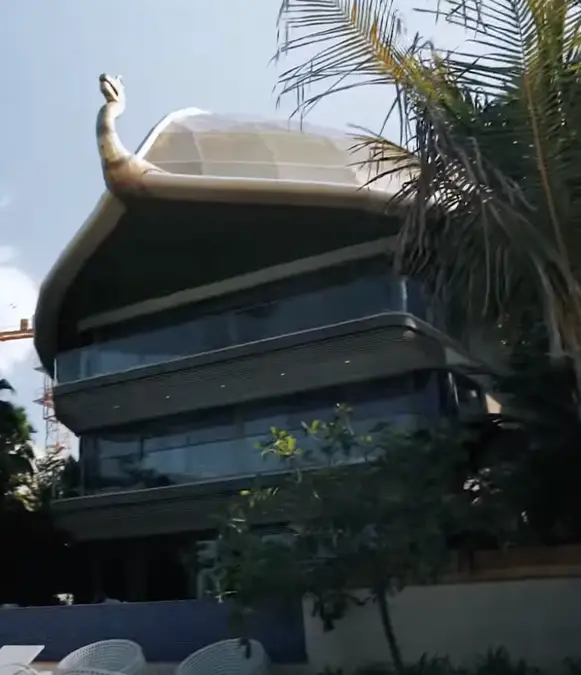 Mike Thurston / YouTube