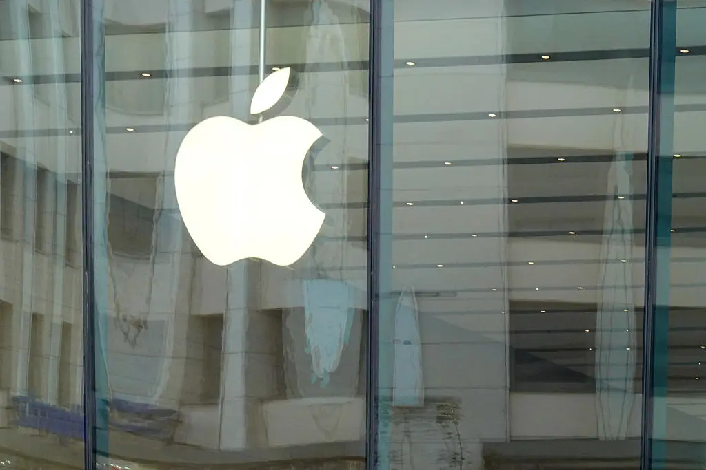 Investors appear to be confident in Apple's ability to handle this move with a stock price bump (Michael Nguyen/NurPhoto via Getty Images)