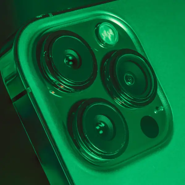 Smart iOS 18 gives users access to even better camera apps with simple lock screen trick