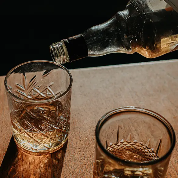 Catherine Falls Commercial / STEVE GSCHMEISSNER/SCIENCE PHOTO LIBRARY / Getty