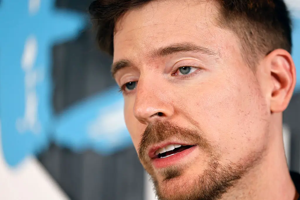 Senator Warren has publicly called out MrBeast (FAYEZ NURELDINE/AFP via Getty Images)