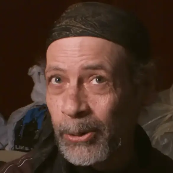 Astonishing story of one of the last 'mole people' who lived underground New York City for 25 years