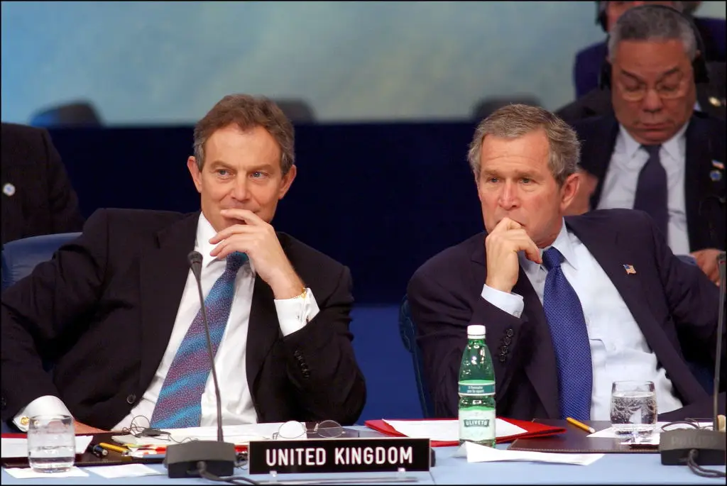 Yelling 'yo' at your fellow political leader was deemed inappropriate by many of Bush's opponents and critics (Eric Vandeville/Gamma-Rapho via Getty Images)
