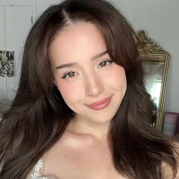 Top streamer reveals disturbing threat she received that left her with 'trauma' after her phone number was leaked