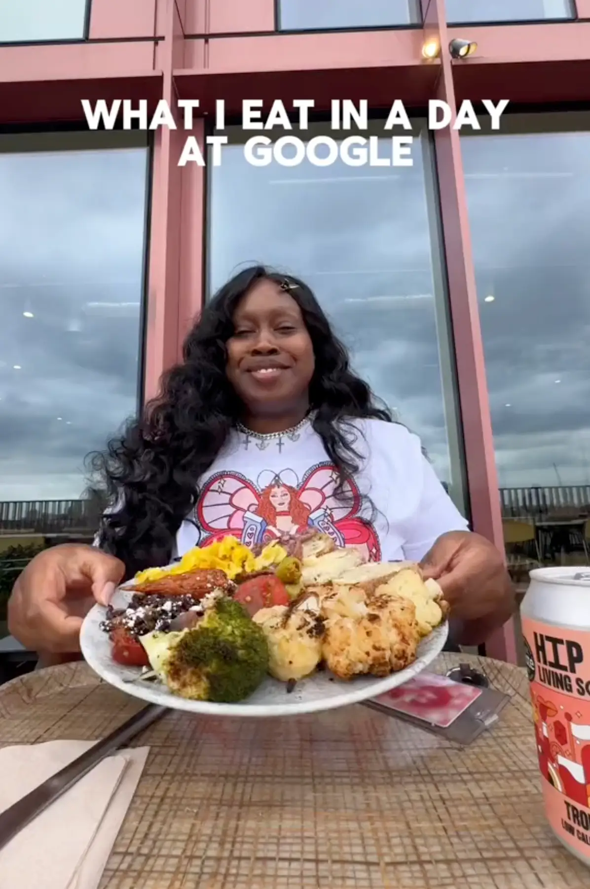 The TikToker shared what she eats in a day as a Google employee (TikTok/@muinatabdul)