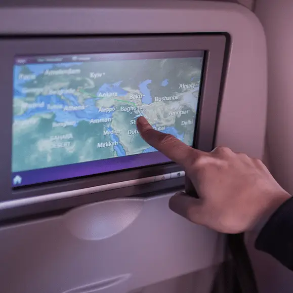 Psychologist shares surprising benefits of controversial 'raw dogging' trend despite doctors' worries it could end fatally