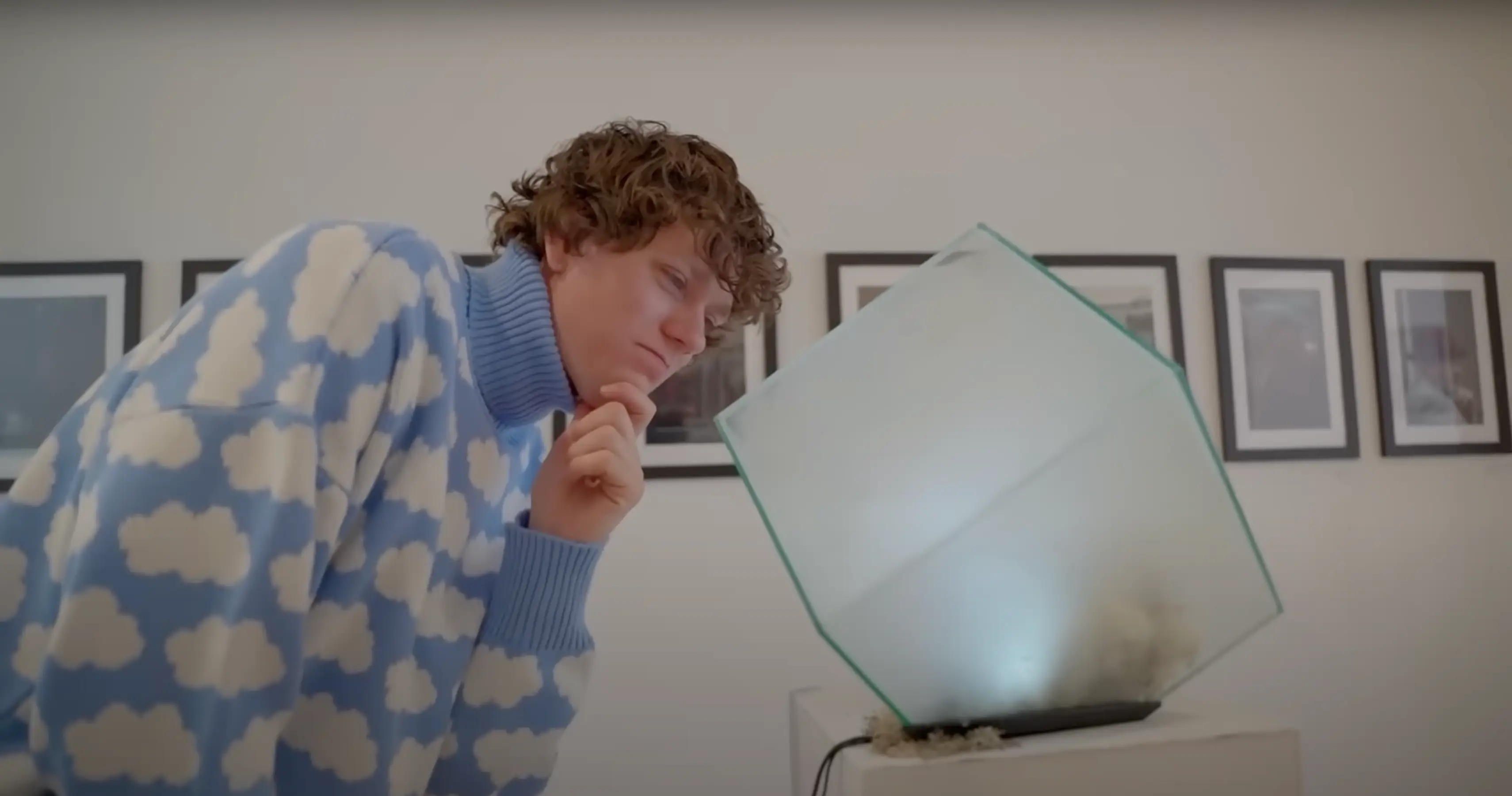 Zac Alsop sold his cloud for a huge amount (YouTube/@ZacAlsop)