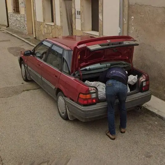 Murderer was finally caught after Google Maps showed him loading body into car