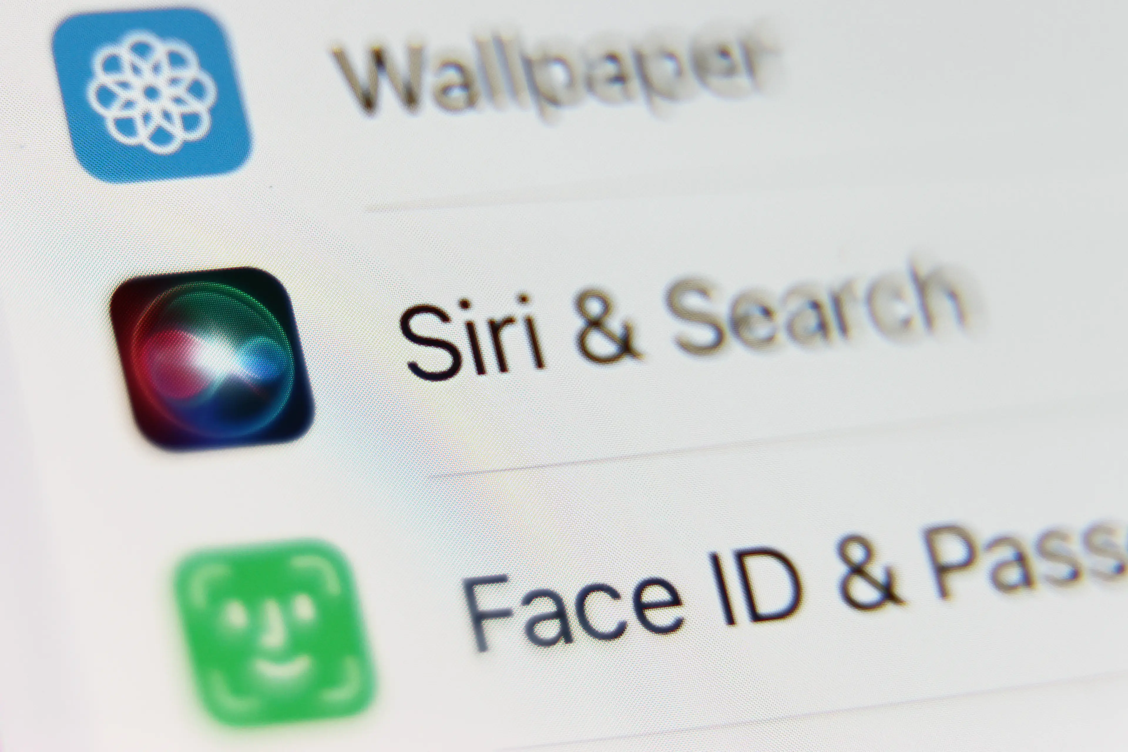 Siri will become the ultimate pocket-sized AI tool (Jakub Porzycki/NurPhoto via Getty Images)