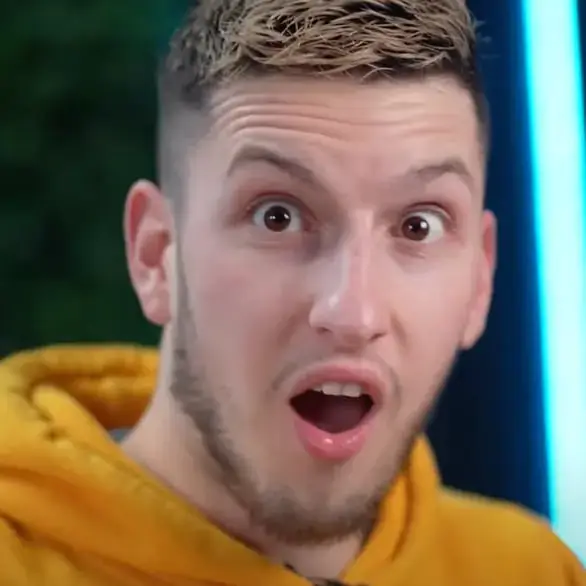 YouTuber bought every fake Apple product and people are convinced one is identical to the original