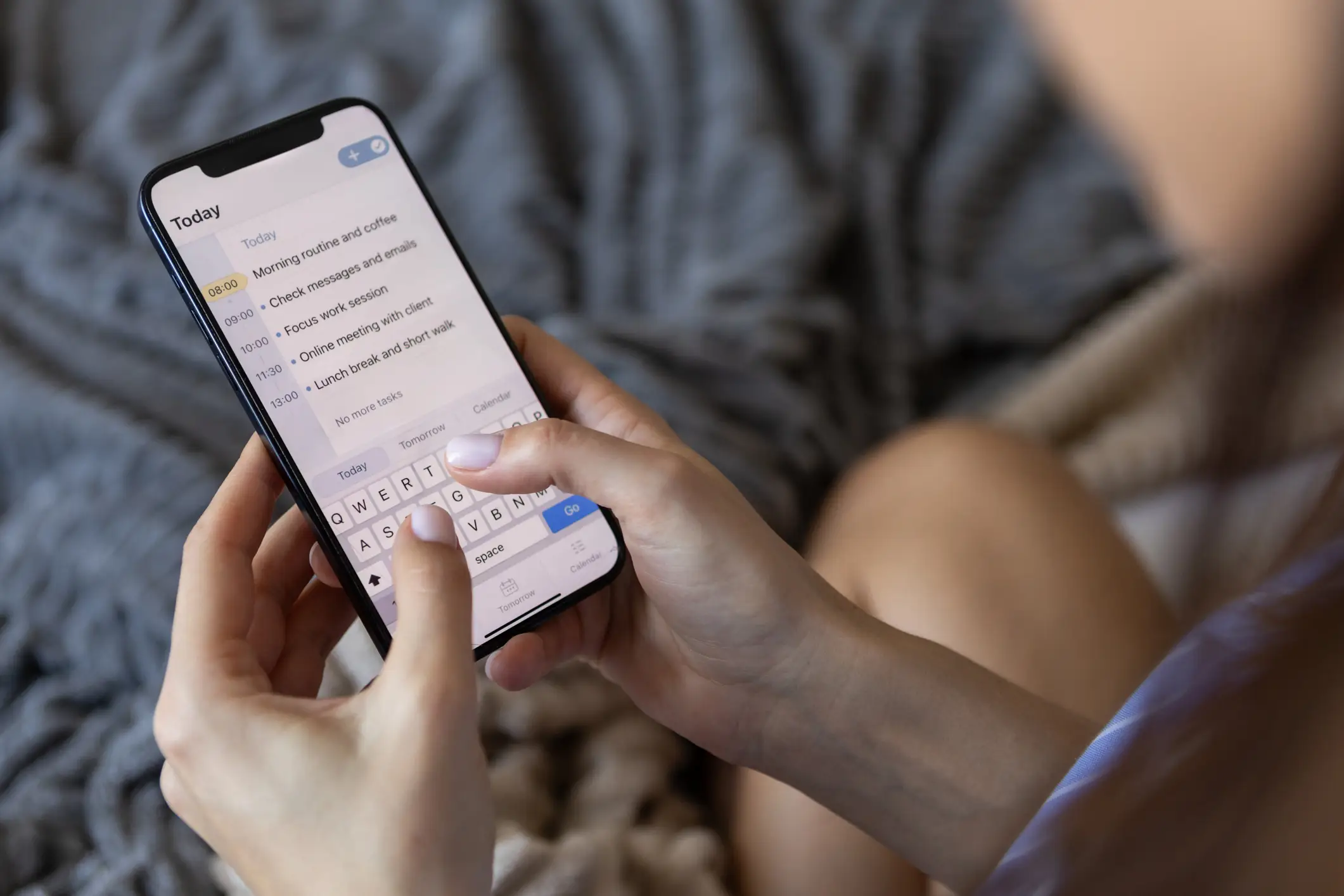 Some people have resorted to begging Apple CEO Tim Cook to fix the problem (CHEBOTKEVICH/Getty Images)