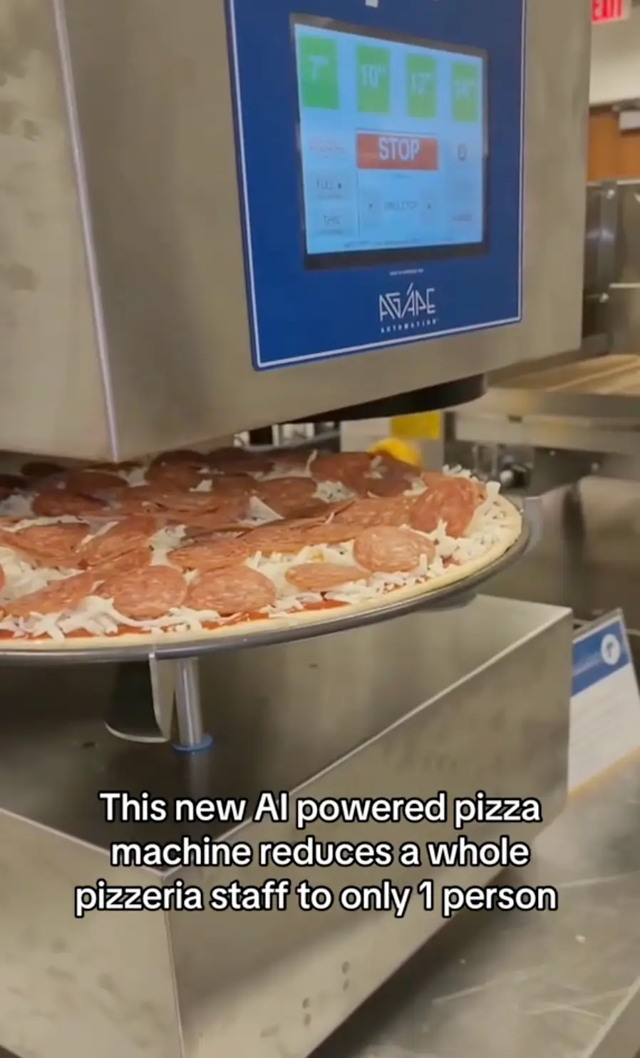 The pizza is made by an AI powered machine (TikTok/@momentsgang)