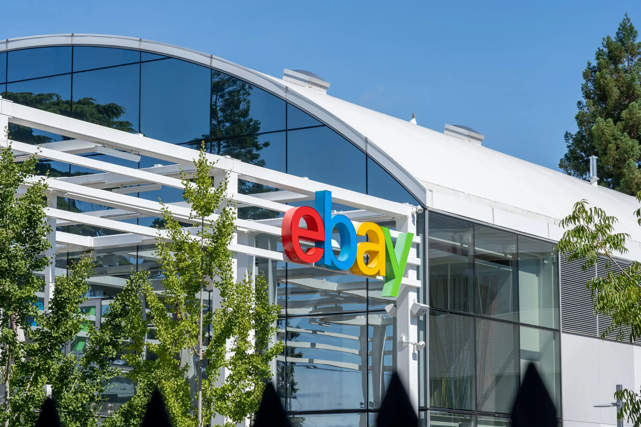Ebay issues a savage response to GameStop's $56 billion takeover bid (JHVEPhoto/Getty)