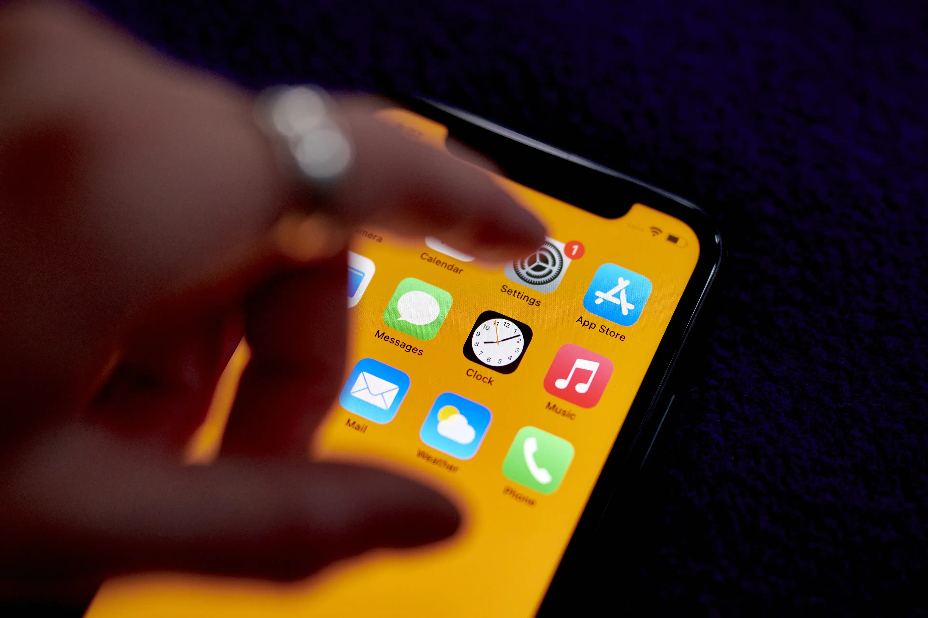 Make sure the feature is turned on in your Settings app before going on vacation (Gabby Jones/Bloomberg via Getty Images)