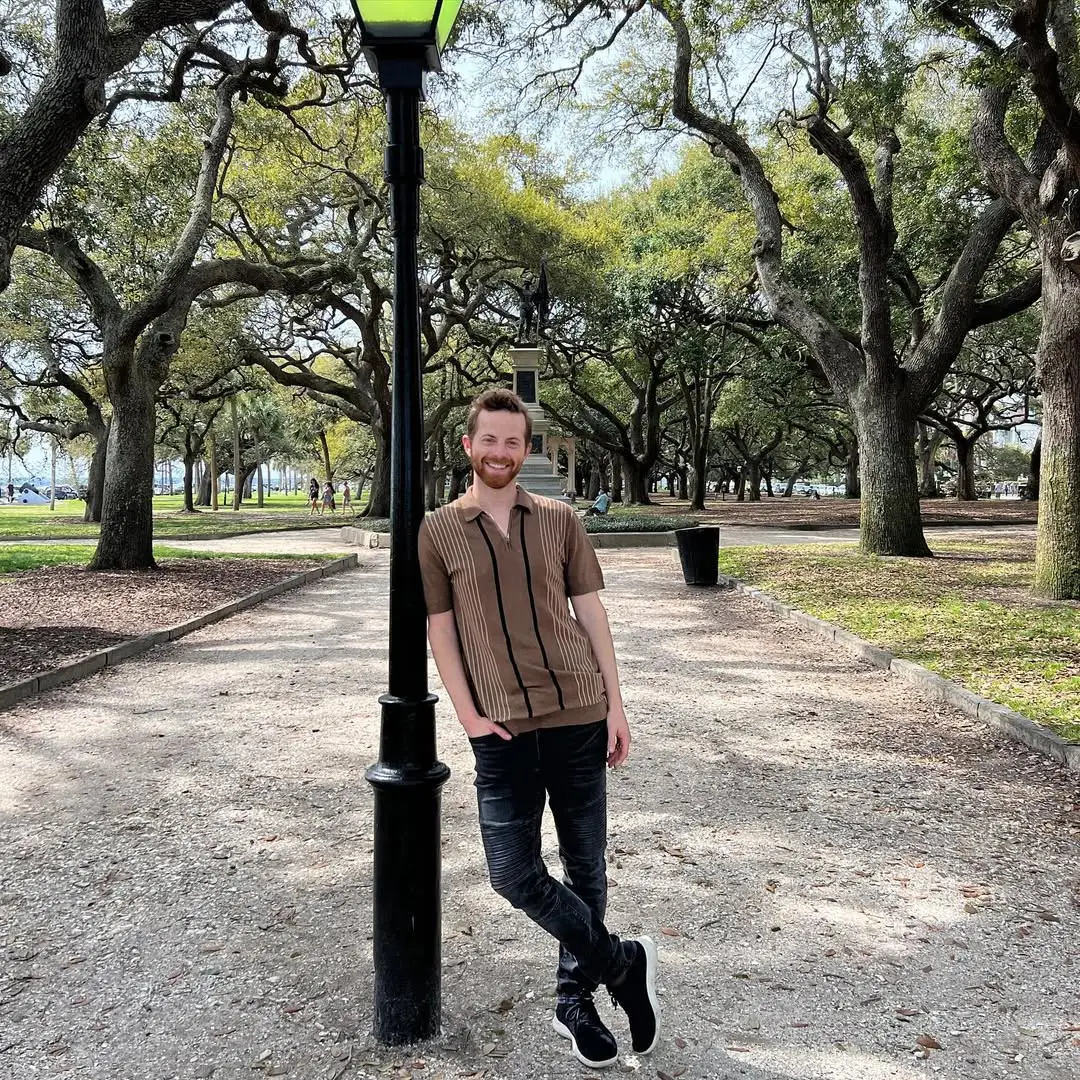 Former Try Guy Ned Fulmer shared images of his dating profile (Instagram/@nedfulmer)