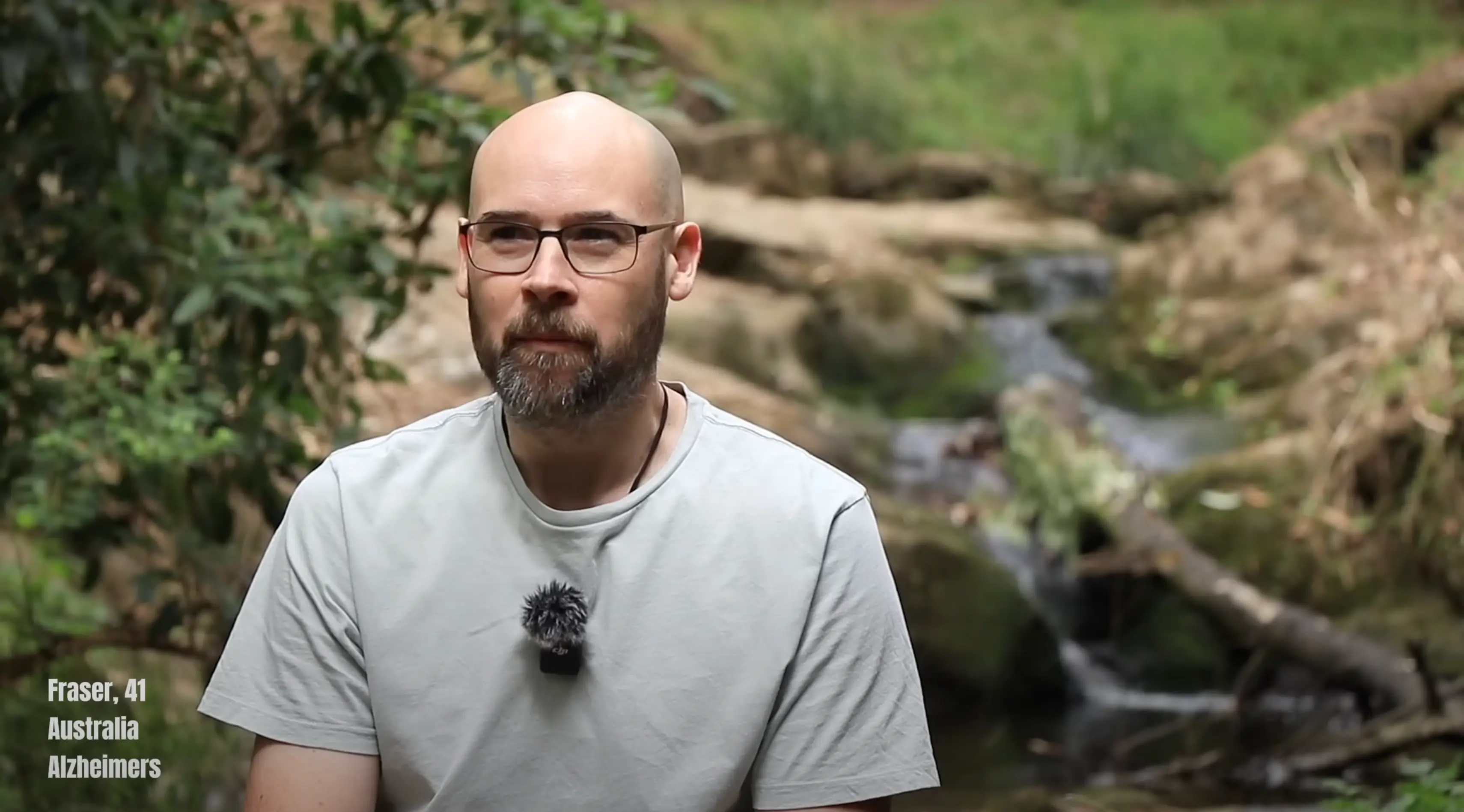 Fraser was diagnosed with Young Onset Alzheimer's (YouTube/@YoungOnsetDementia)