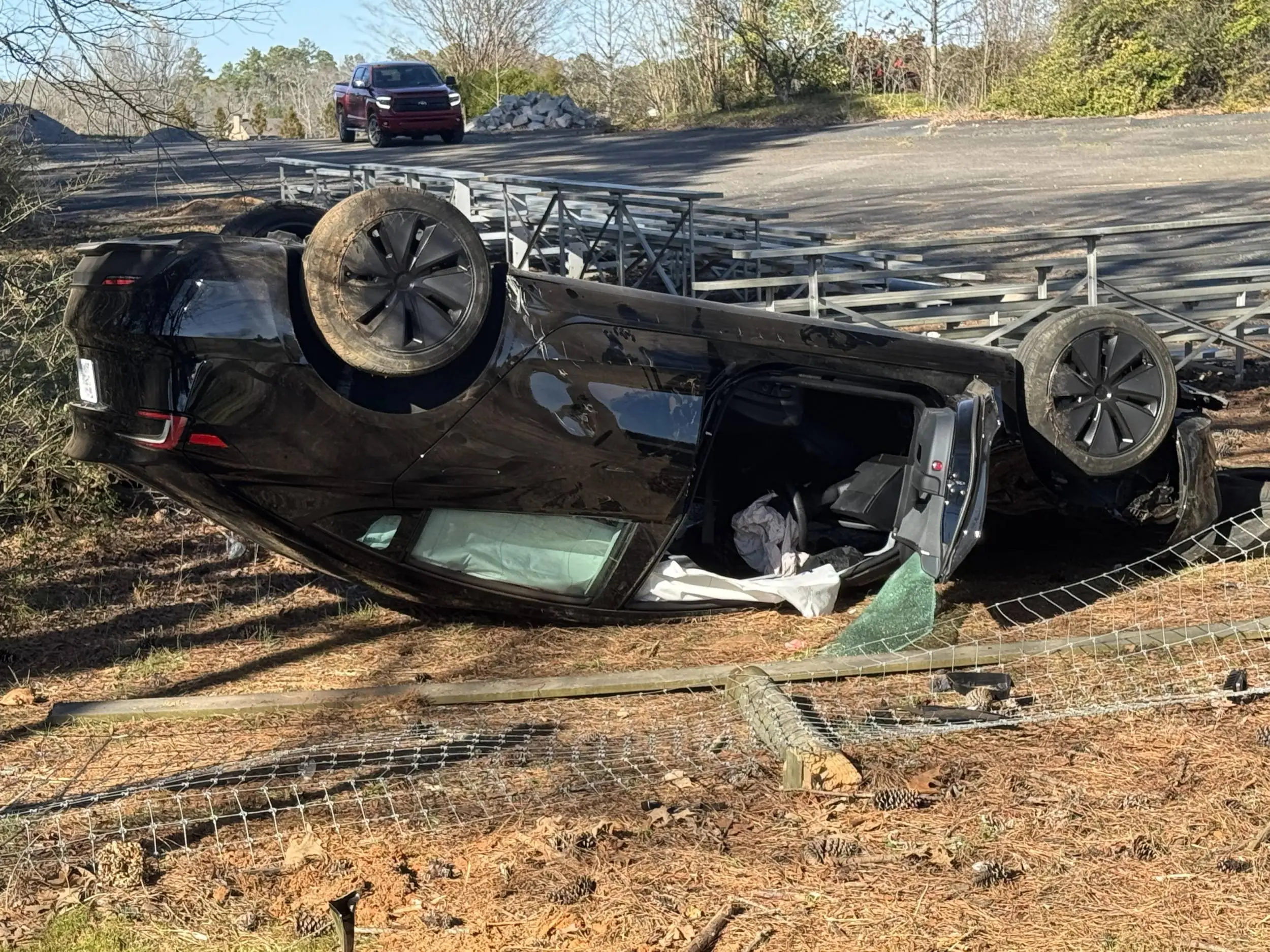 The Tesla Model 3 ended up on its roof (SynNightmare Reddit)