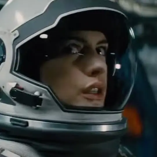 TikTok/@stark_verse /Paramount Pictures