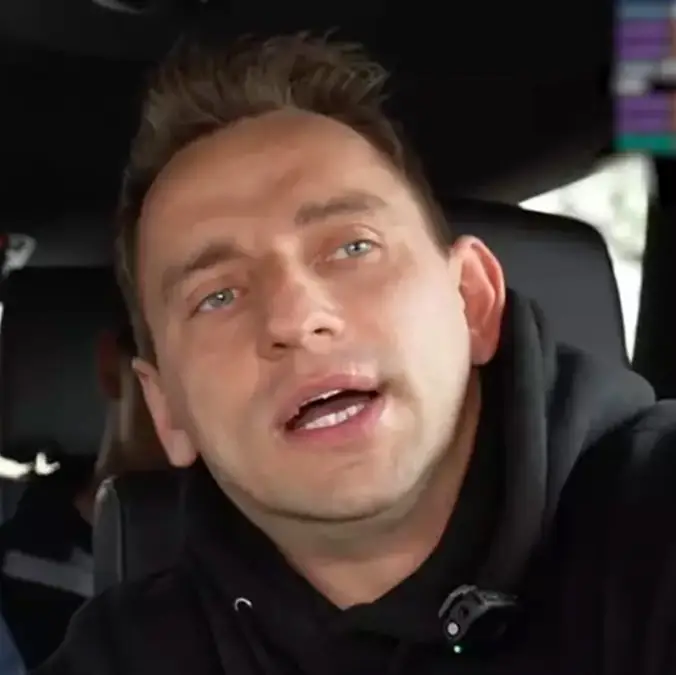 YouTube/@@VitalyzdTv