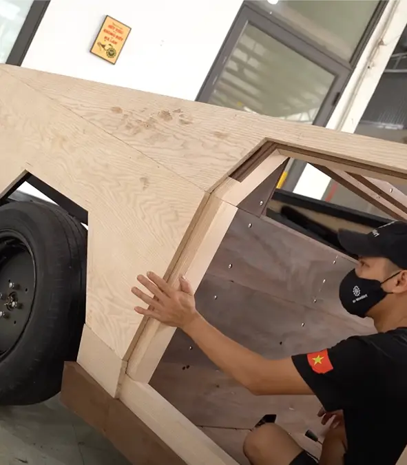 YouTube/ND - Woodworking Art