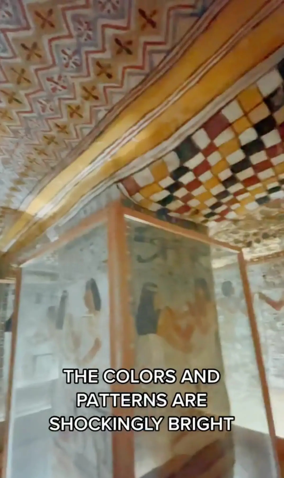 People were mind-blown by how well preserved the tomb is (TikTok/@kbad_)