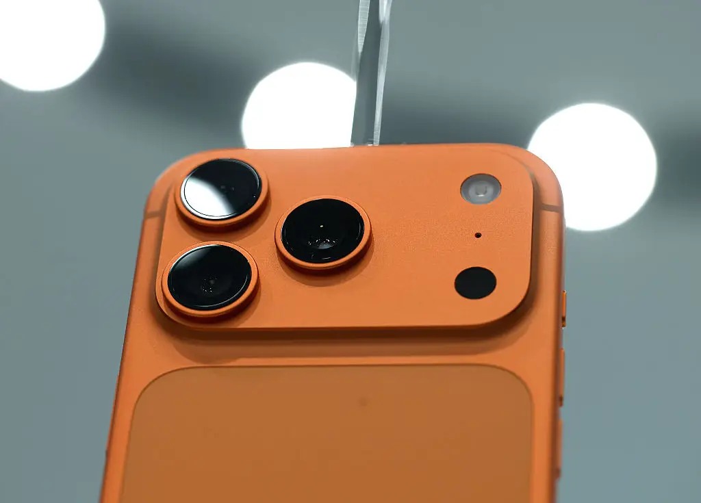 This tiny microphone dramatically improves video quality and also helps with calls (Justin Sullivan/Getty Images)