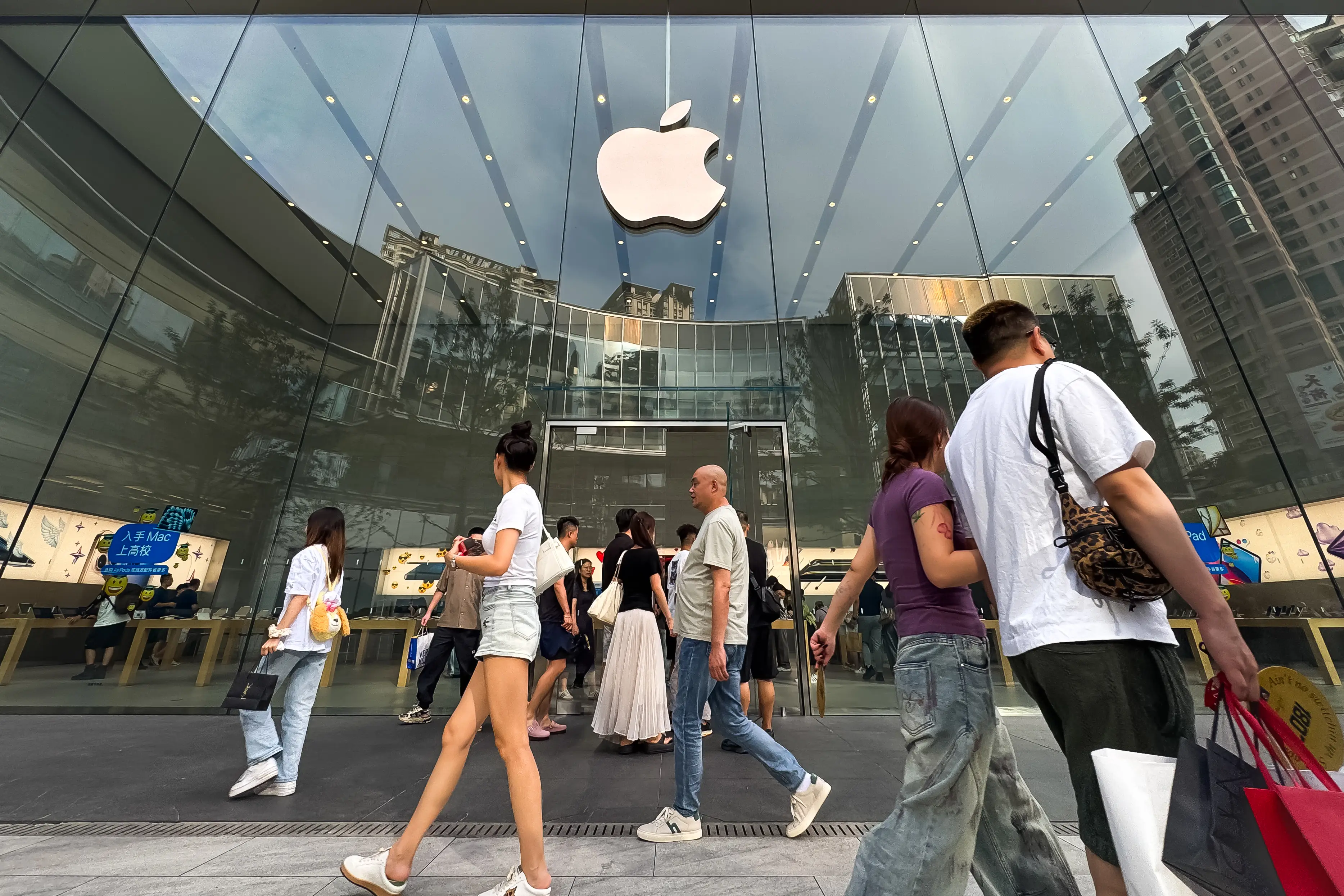 Apple’s free ‘life saving’ update is now available for millions (Cheng Xin/Getty Images)