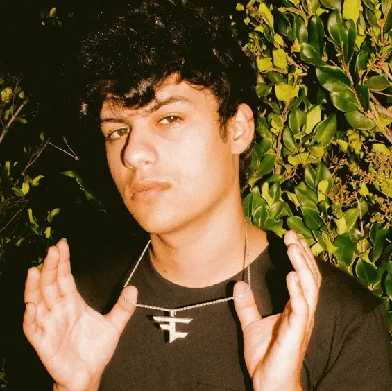 Fans left 'sick' to their stomachs after top streamers' astonishing monthly earnings on Twitch leaked