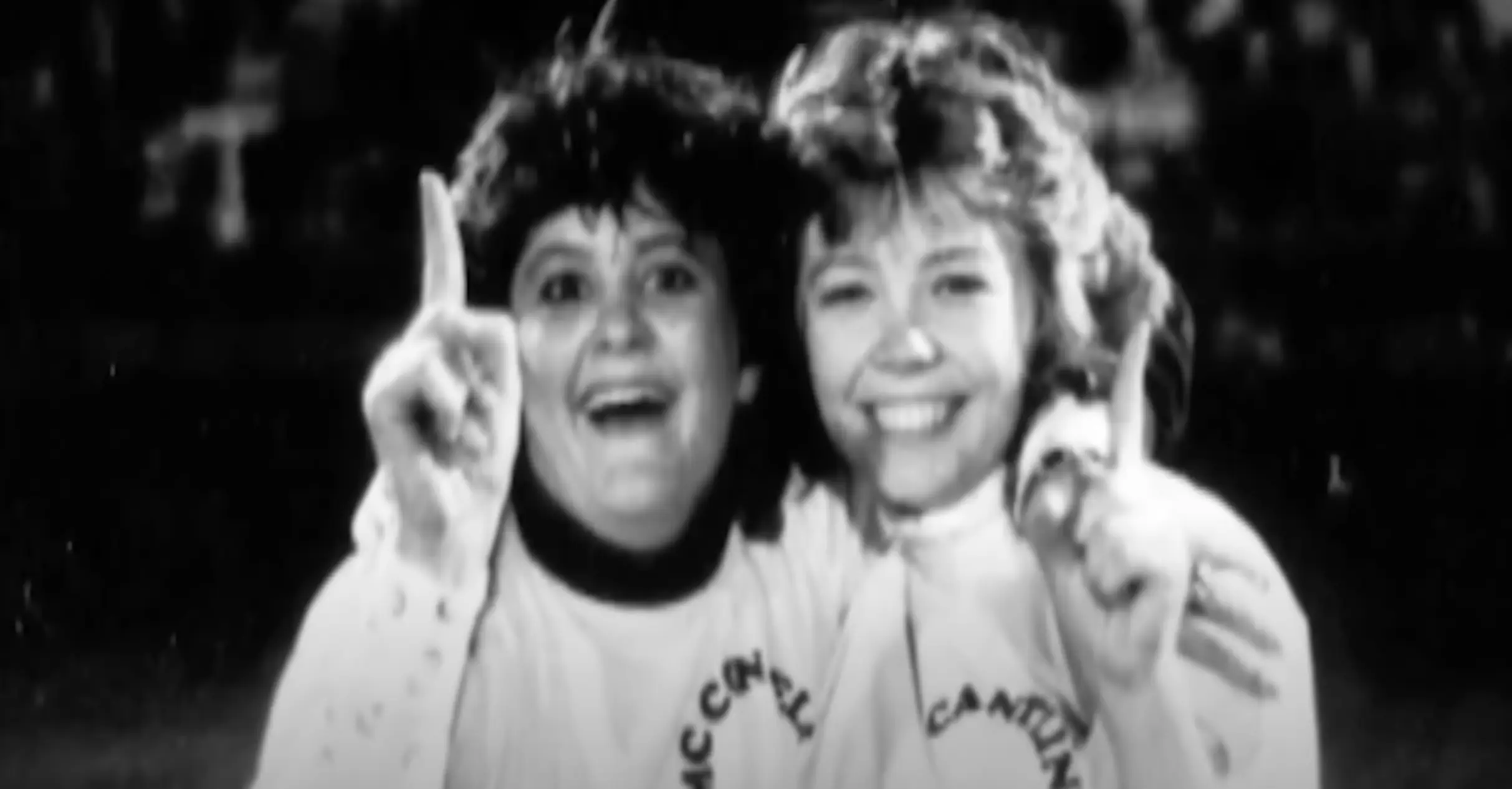 Sarah and Lori had been best friends since 6th grade (Only Human/YouTube)