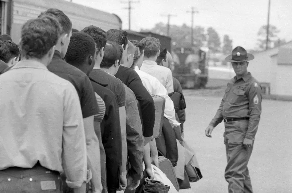 All eligible Americans will soon be automatically added to a conscription registry after coming of age (U.S. News & World Report Collection/Warren K Leffler/PhotoQuest/Getty Images)