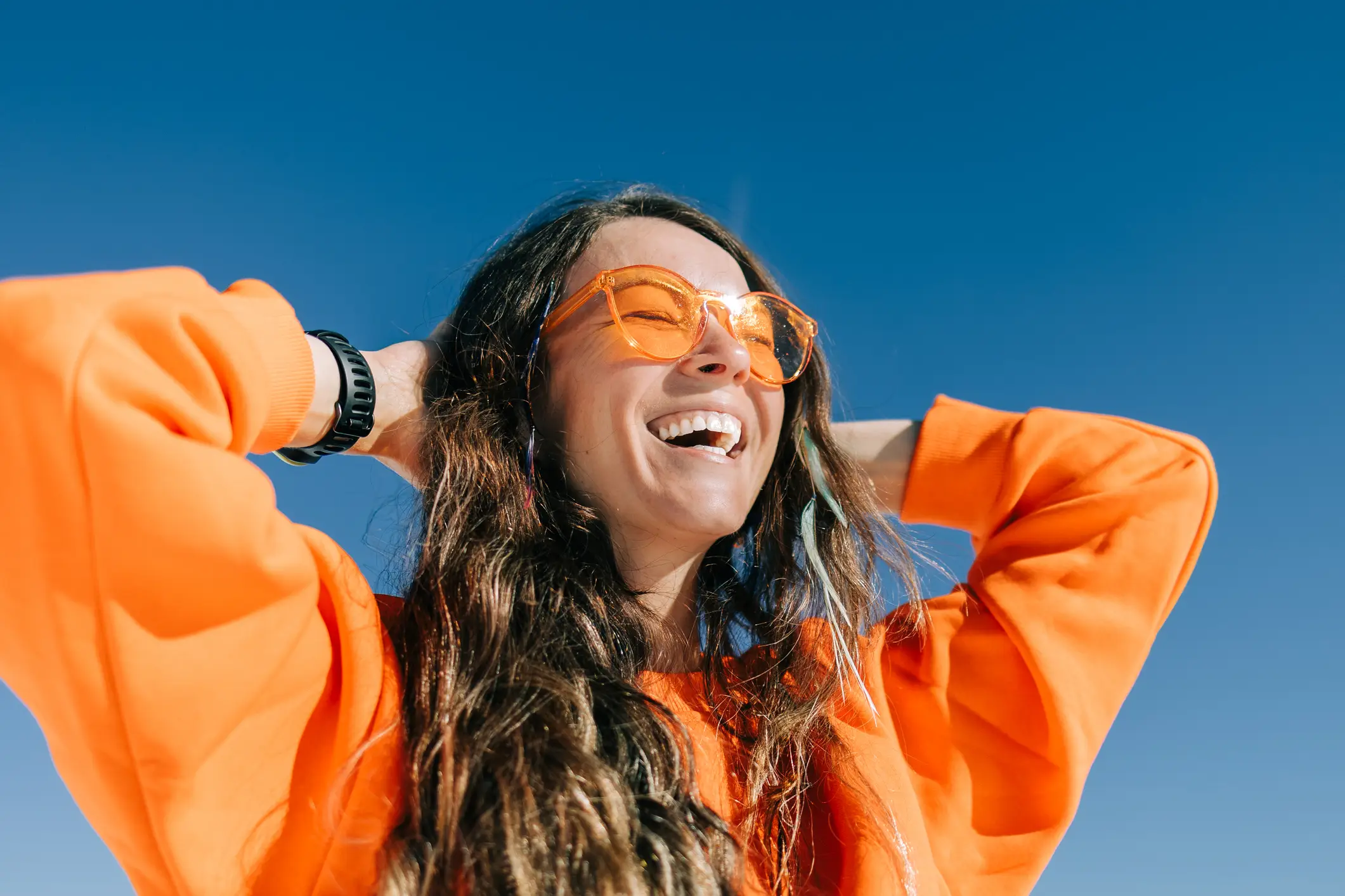 Drinking water can help reduce your calorie intake. (Olga Pankova/Getty)