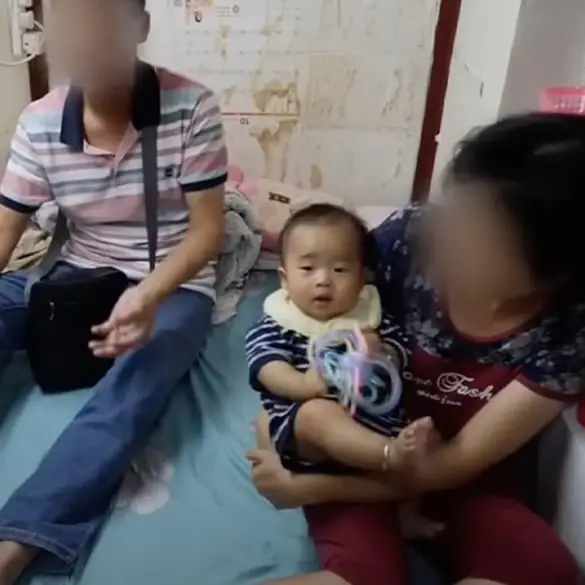 Inside Hong Kong's 'depressing' 'Coffin Homes' where residents pay $300 a month to live