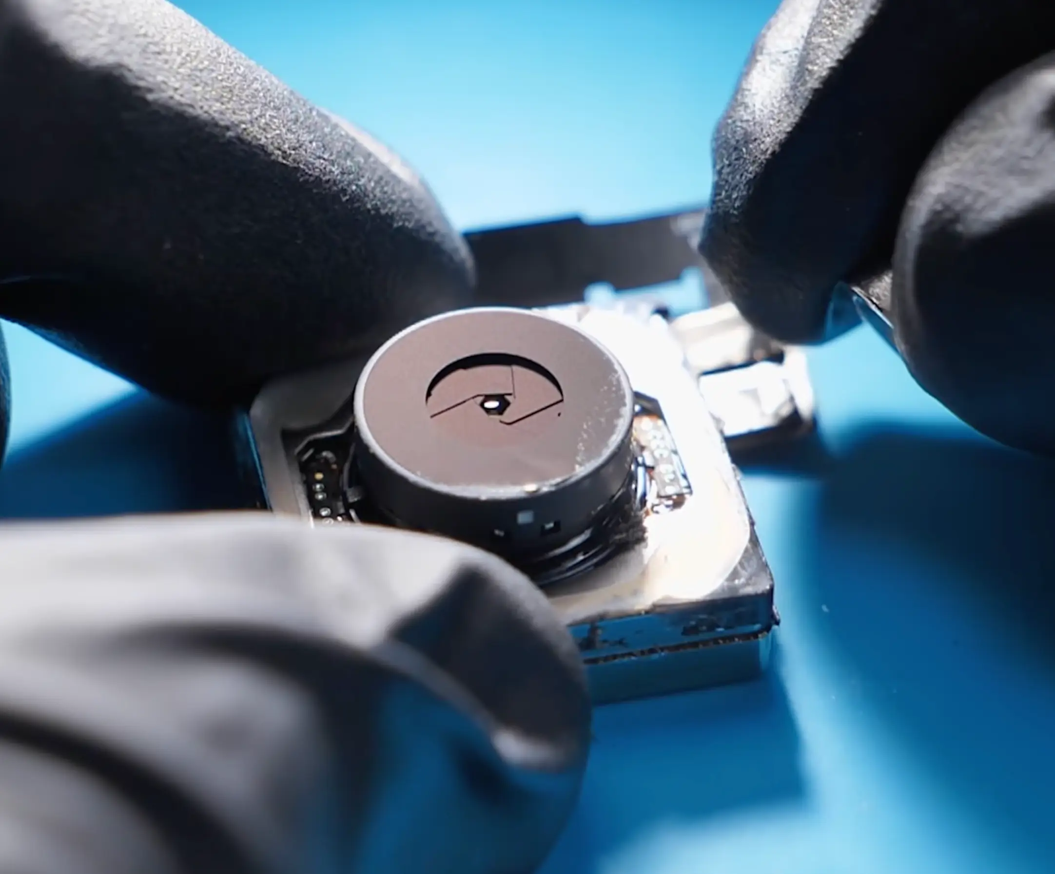 A magnet can interfere with an iPhone camera (YouTube/@PhoneRepairGuru)