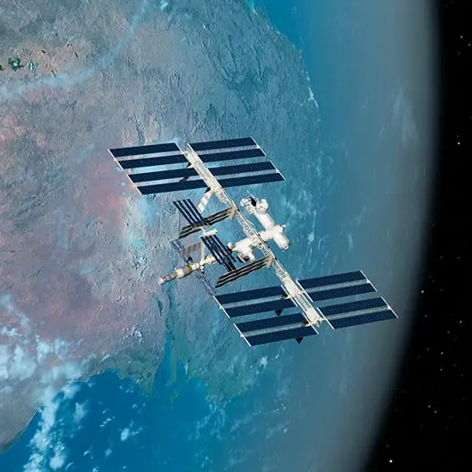 Instagram/@astro_pettit/SCIEPRO/Getty