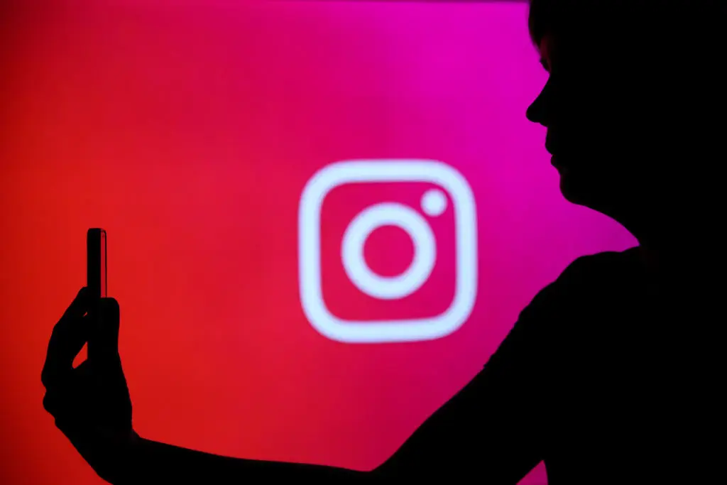 Users fear that this Instagram update could end relationships (Klaudia Radecka/NurPhoto via Getty Images)